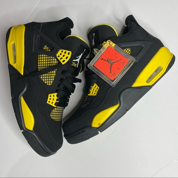 Other - SOLD Air Jordan 4 Retro- Thunder